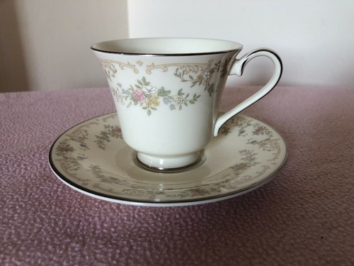 Royal doulton diana 5079 - diana, cup