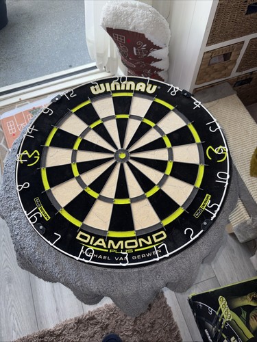 Winmau diamond plus dart board - plus,