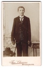 Photograph Theo Classens, Magdeburg, confirmation with striped tie 