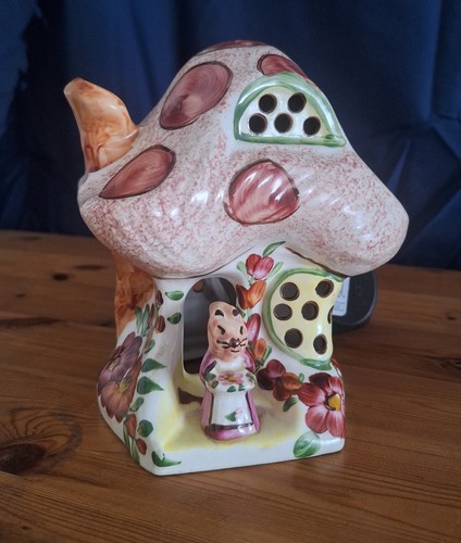 Rare rabbit cottage - rare,