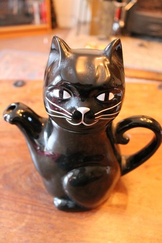 Large vintage 1980 black - vintage,