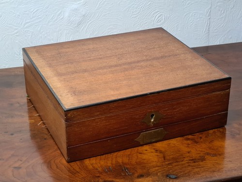 Antique winsor newton - &,
