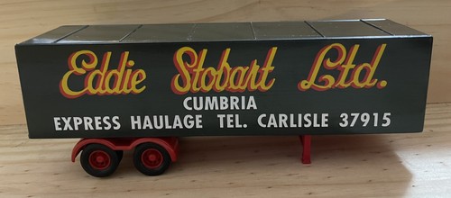Corgi twin axle box - ,