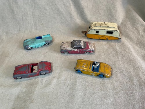 Dinky toys jaguar type - toys, d