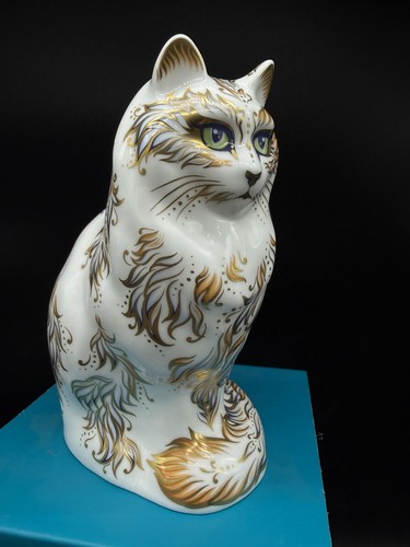 Royal crown derby - crown, the