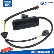 LR020997 Boot Tailgate Release