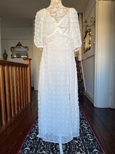 Very pretty new with tag QUIZ