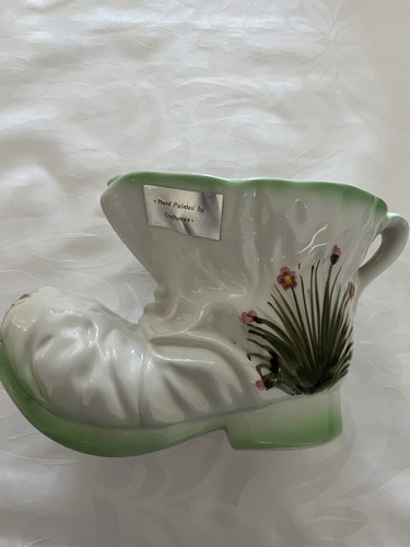 Vintage kitsch boot - boot, plant