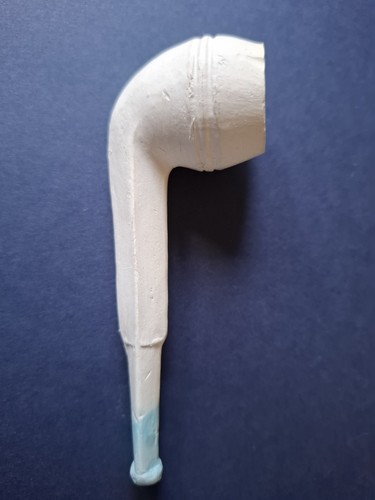 Antique clay pipe - antique, pipe.