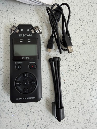 Tascam handheld digital - dr-05,