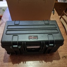 5122 Black explorer case with