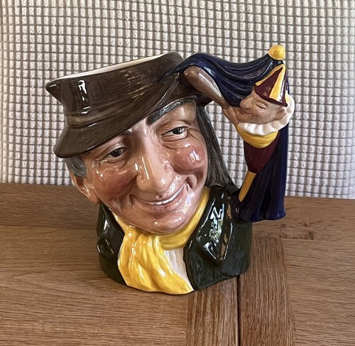 Royal doulton large character - royal,