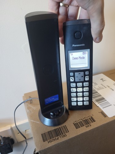 Panasonic tgk220e single - kx-tgk220e,