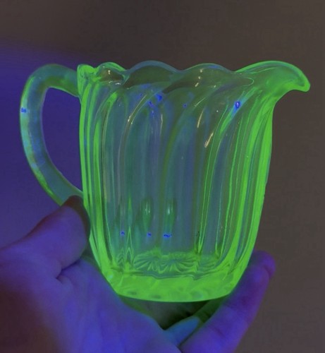 Vintage 1930s art deco - 1930s, green