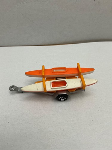 Majorette trailer with