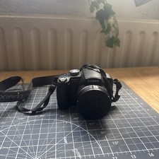 Lumix DMC-FZ18 Nikon Coolpix