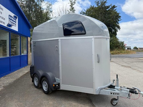 Ifor williams hbeco twin - twin, horse