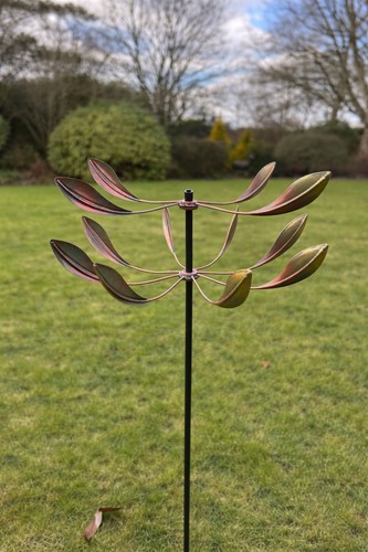 Leaf tier spinner garden - leaf,