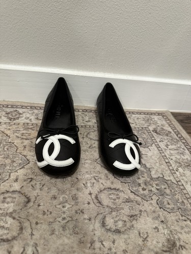 Chanel black quilted leather - black,