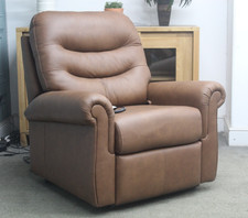 G PLAN HOLMES ELECTRIC RISE & RECLINE ARMCHAIR IN TEXAS TAN LEATHER. RRP £1899.