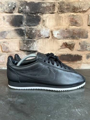 Rare 2017 nike - v, classic