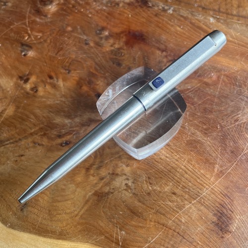 1982 parker rollerball pen - parker,