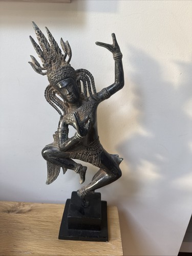 Dancing goddess statue - dancing,