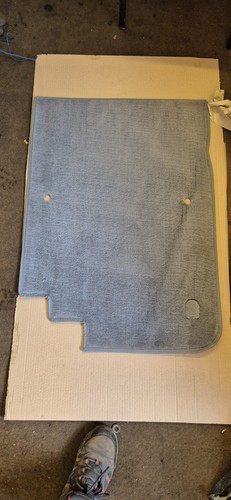 Jaguar xjs rear - jaguar, carpet