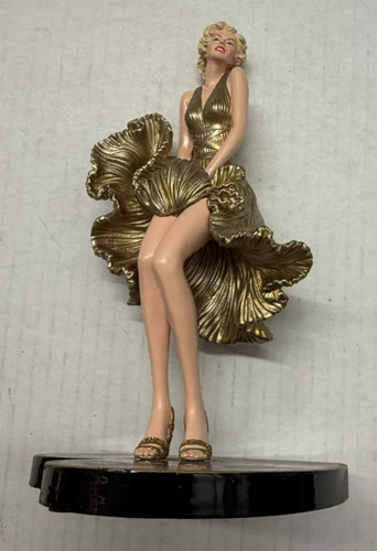 2012 golden goddess - golden, marilyn