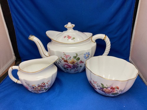Royal crown derby - royal,