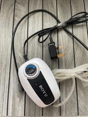 Oxygenator for fish - for,