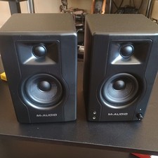 M-AUDIO BX3Pair 3.5 Studio Monitors, PC Speakers for Recording and Multimed