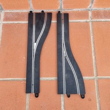 Scalextric C7015 Digital Right Hand Pit Lane - 1:32 Sports Track