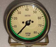 Smiths Tachometer Cream Face