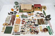 Vintage Farm Playset, Some