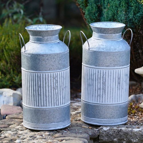 Set galvanised milk churn - galvanised,