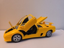 Burago 1/18 Scale Die Cast Model Lamborghini Diablo Yellow Car 1990 