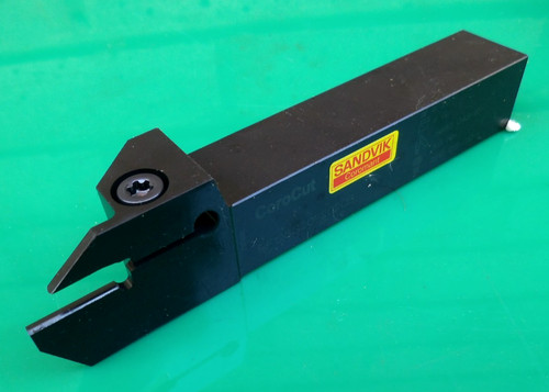Sandvik coromant grooving - sandvik,