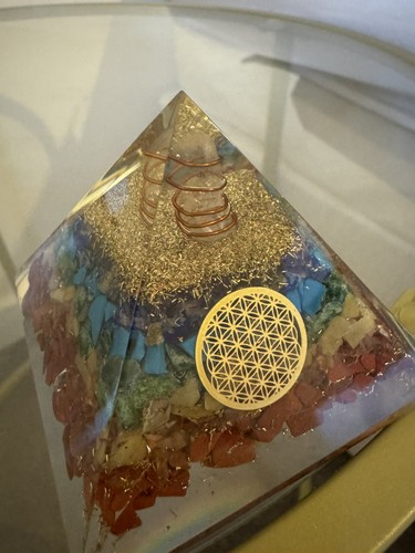 Large orgonite chakra pyramid - large,