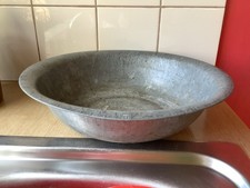 Vintage galvanised metal wash