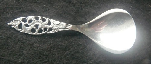 Pierced silver caddy - silver, spoon