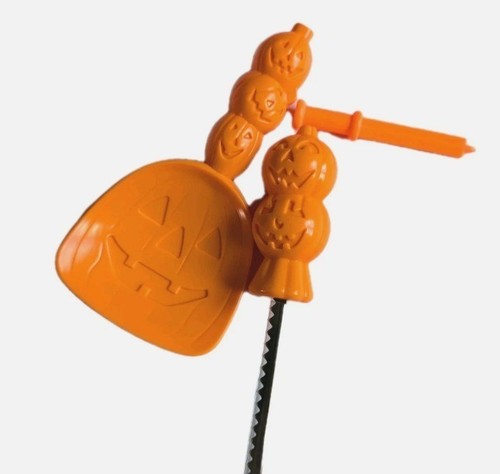 Halloween pumpkin carving - halloween,