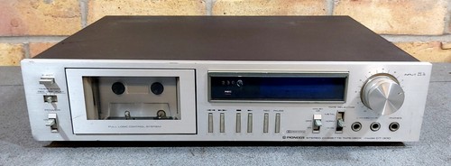 Pioneer 300 cassette deck - pioneer,