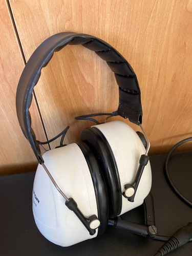Peltor 8006 aviator - peltor, headset