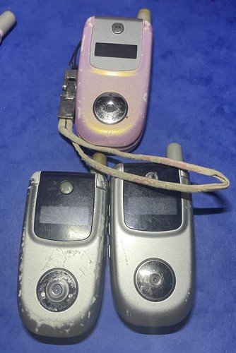 2000s motorola v220 flip - motorola,