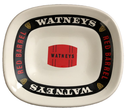 Watneys red barrel - 8, x
