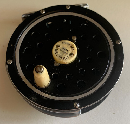 Pflueger medalist 1495 - pflueger,