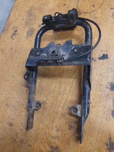 Rear sub frame - frame, honda