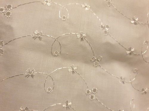 Broderie anglaise white - broderie,
