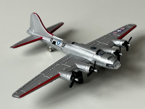 Boeing flying fortress - flying,